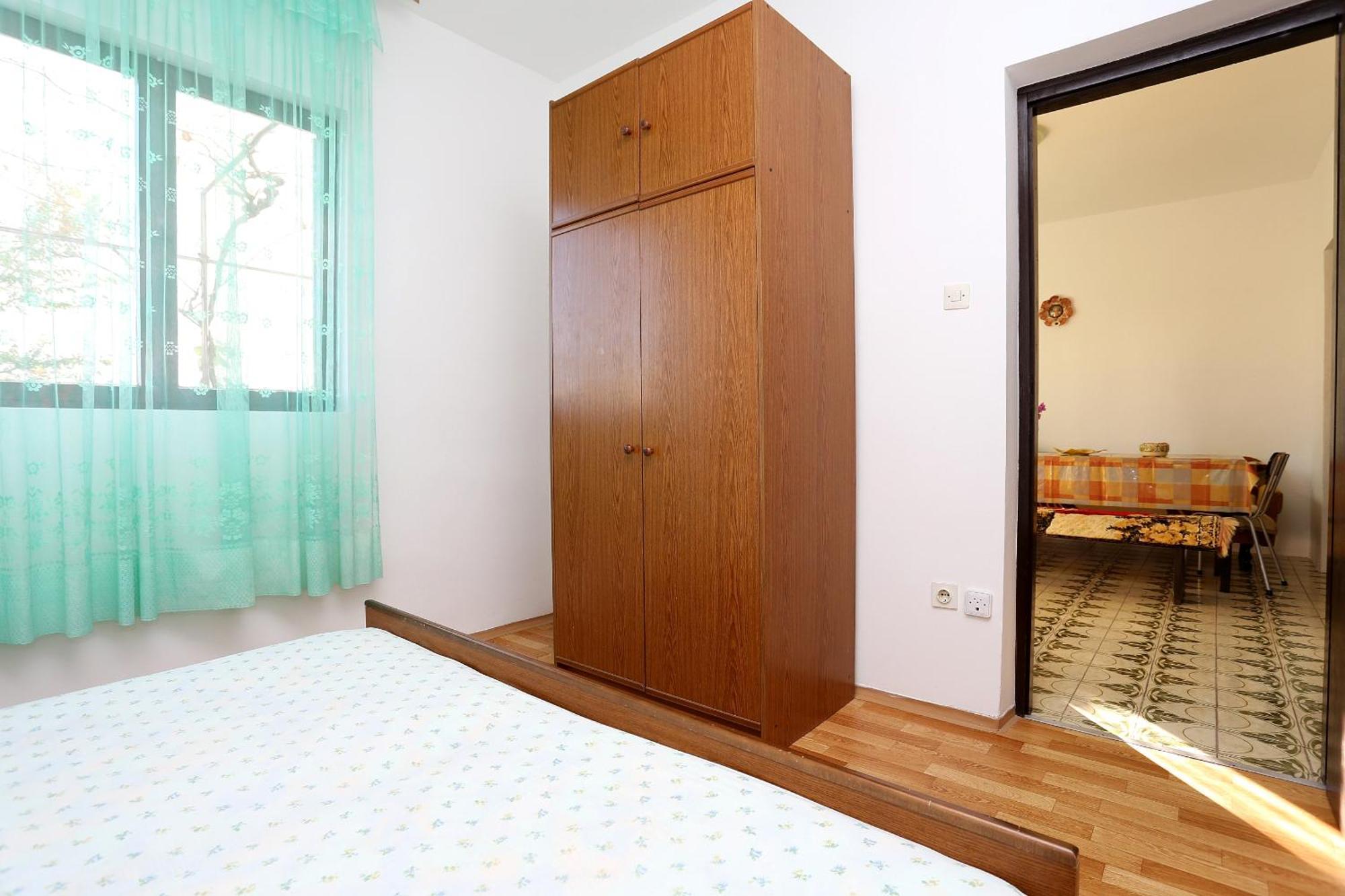 Apartments By The Sea Rogoznica - 10338 Room photo