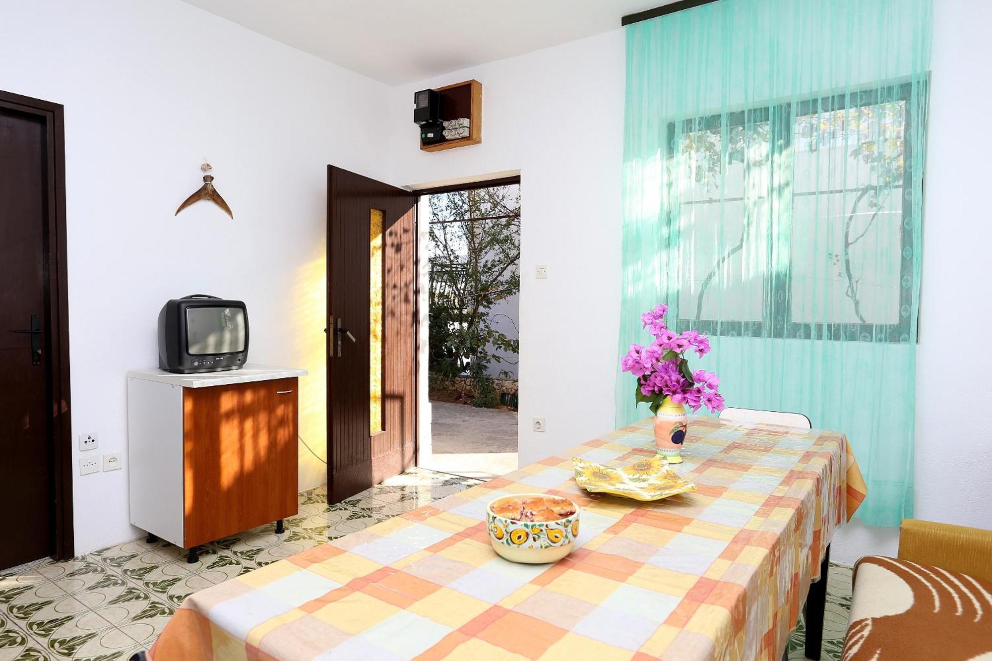 Apartments By The Sea Rogoznica - 10338 Room photo